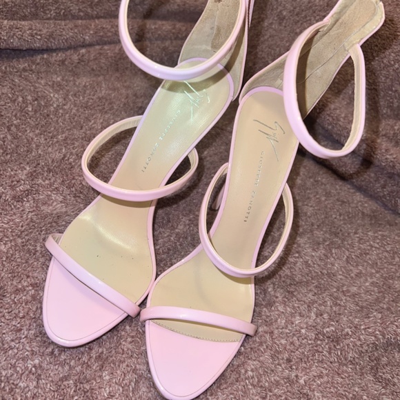 Giuseppe Zanotti Harmony - Picture 6 of 8